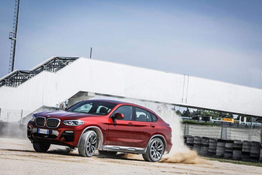  BMW X4 xDrive20d M Sport (G02) 2018 года  (WW) (фото 28 из 40)